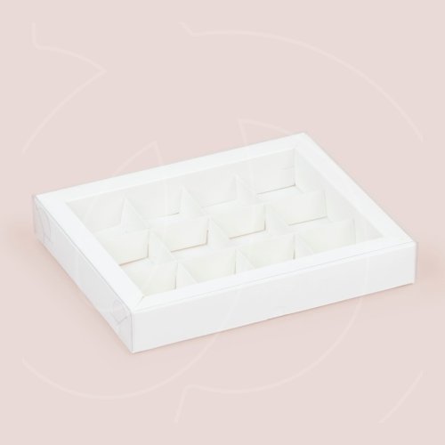 Коробка на 12 конфет с прозрачной крышкой белая 16х20х3 см 